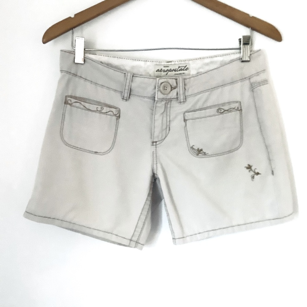 Hand embroidered cream shorts. Size 6